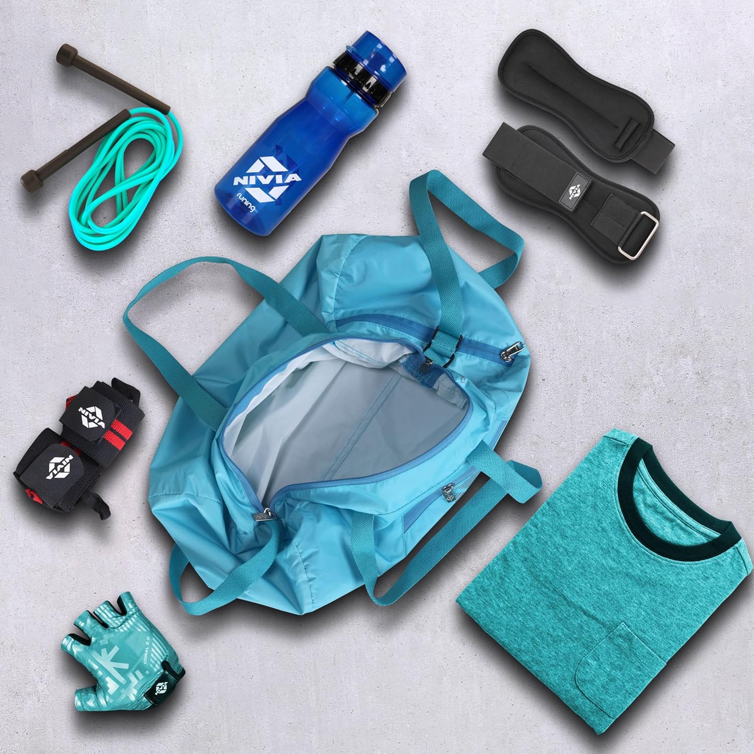 Nivia Deflate 2.0 Gym & Duffle Bag for Men & Women, Fitness & Sports Bag with Adjustable Shoulder Strap, Spacious Main Compartment, Ideal for Travel, Workout, Training (Sky Blue-Grey), Capacity-18L - Image 6